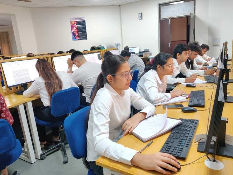 Ishan Institute of Law Greater Noida infrastructure photo 8